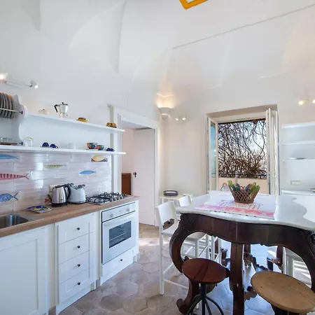 Holiday home L'affresco *